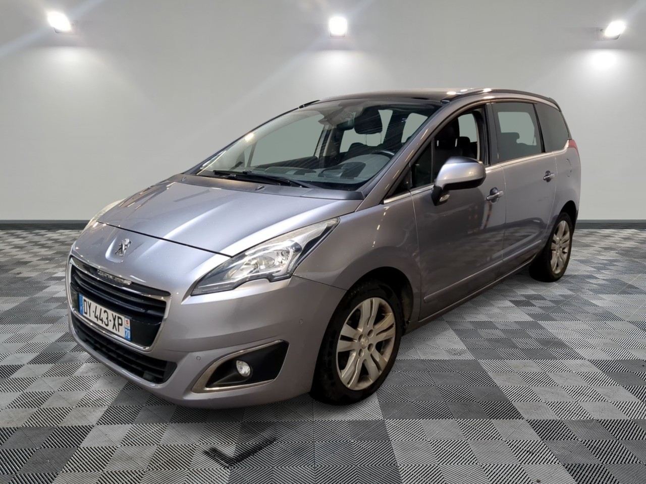 PEUGEOT | 5008