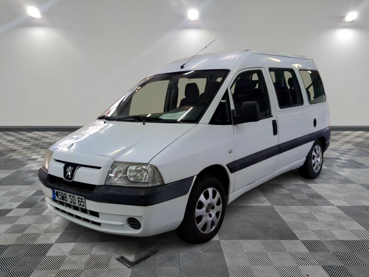 PEUGEOT | EXPERT COMBI PEUGEOT | EXPERT COMBI