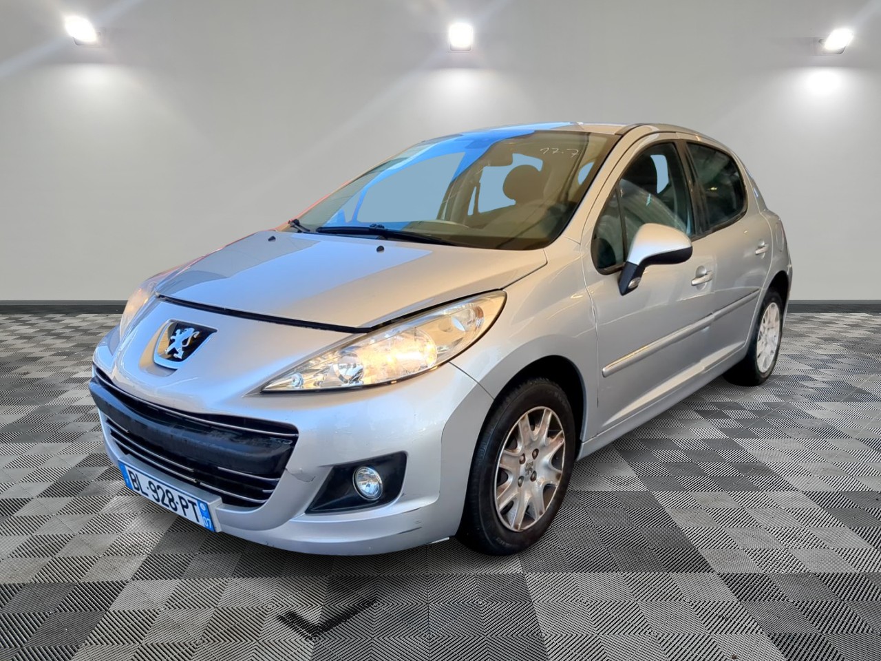 PEUGEOT | 207