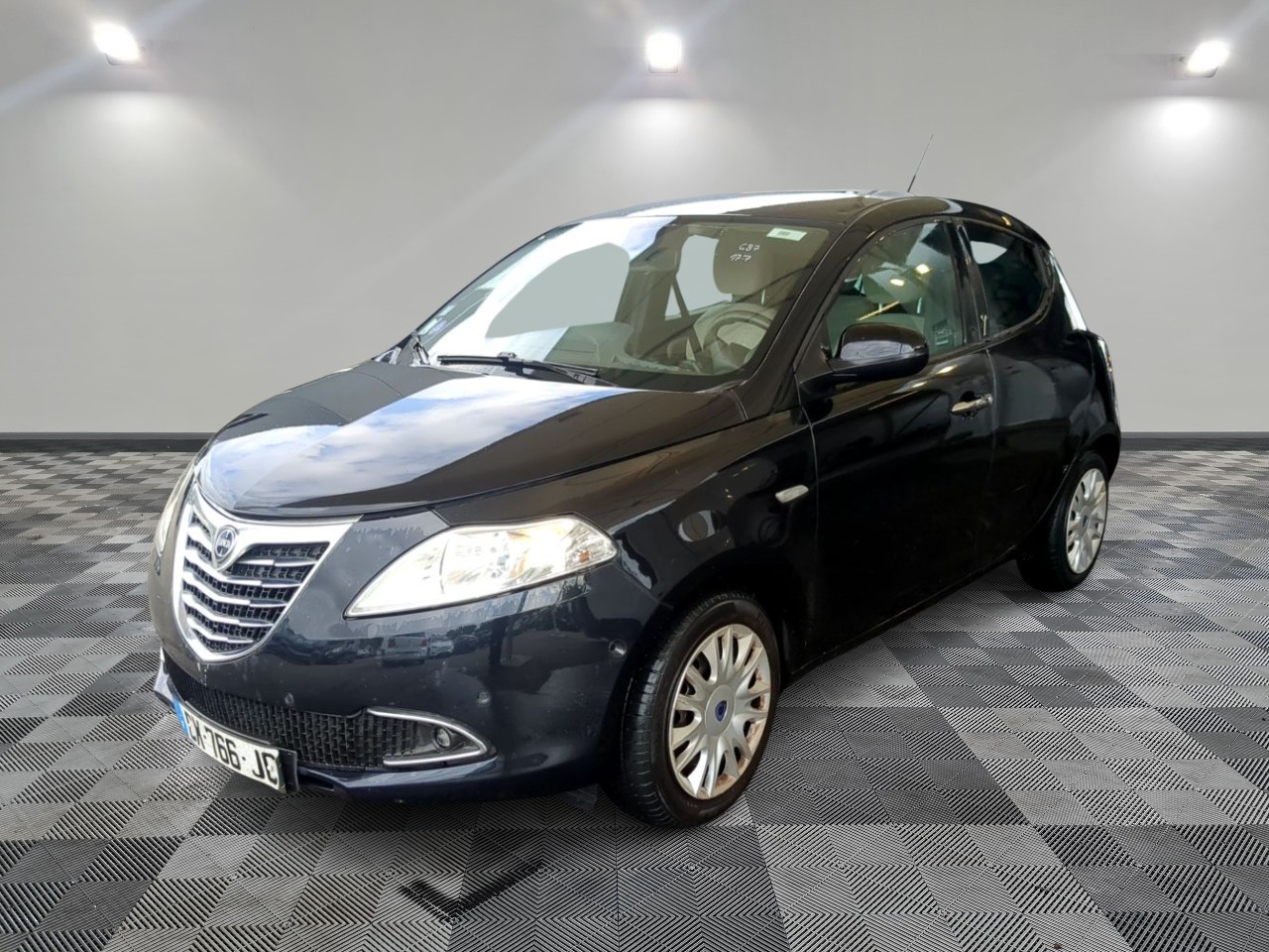 LANCIA | YPSILON
