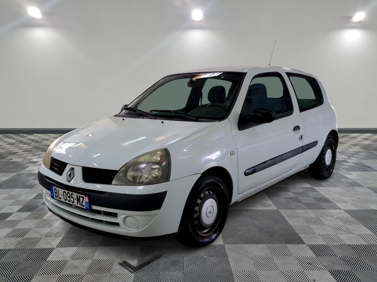 RENAULT | CLIO SOCIETE GENERATION 2004 RENAULT | CLIO SOCIETE GENERATION 2004