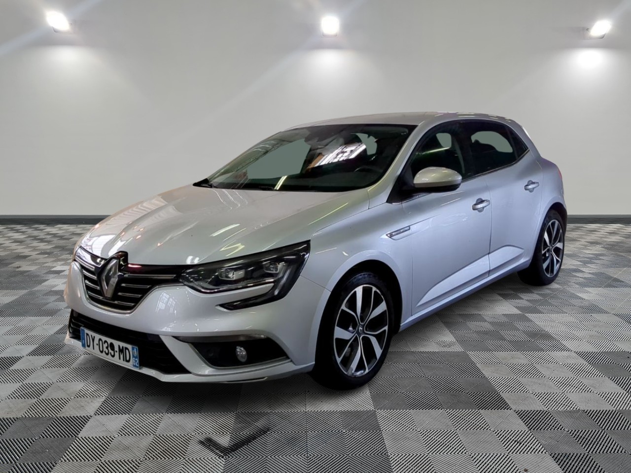 RENAULT | MEGANE IV BERLINE RENAULT | MEGANE IV BERLINE