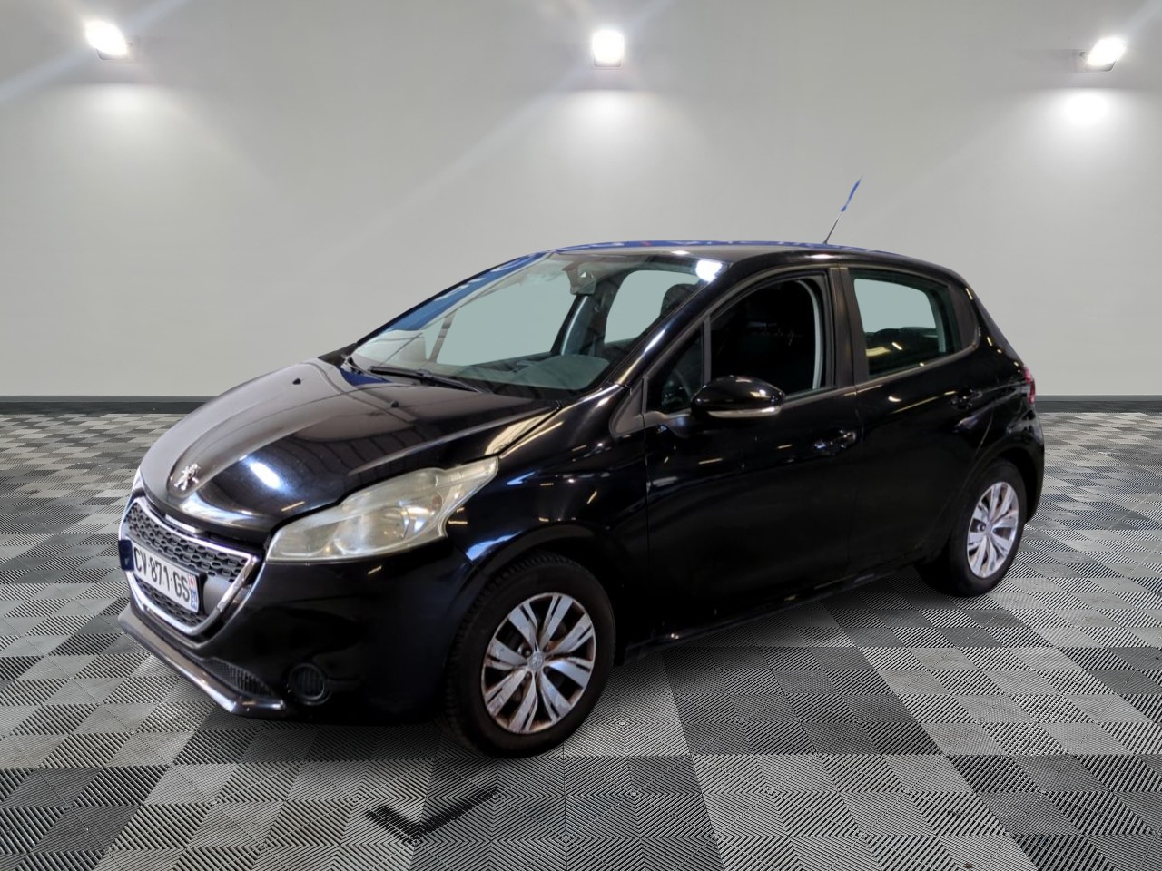 PEUGEOT | 208