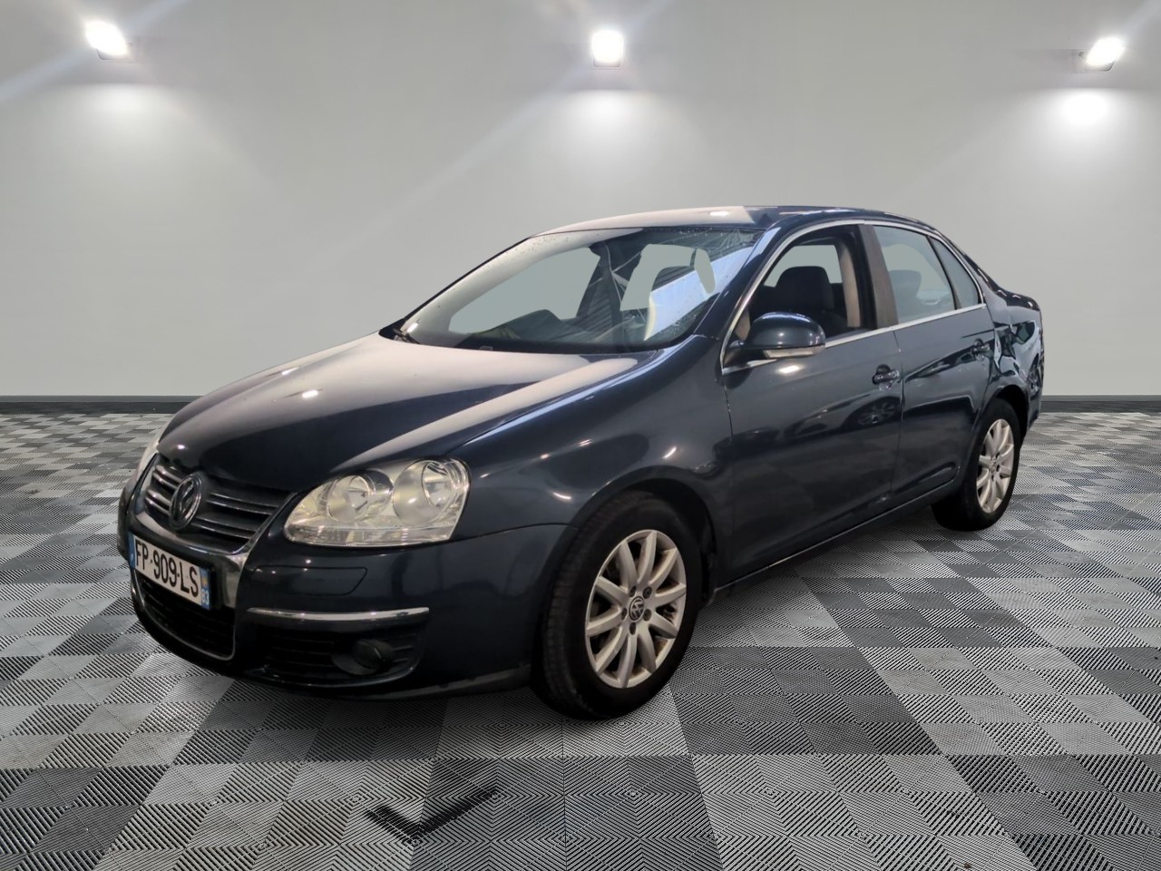 VOLKSWAGEN | JETTA VOLKSWAGEN | JETTA