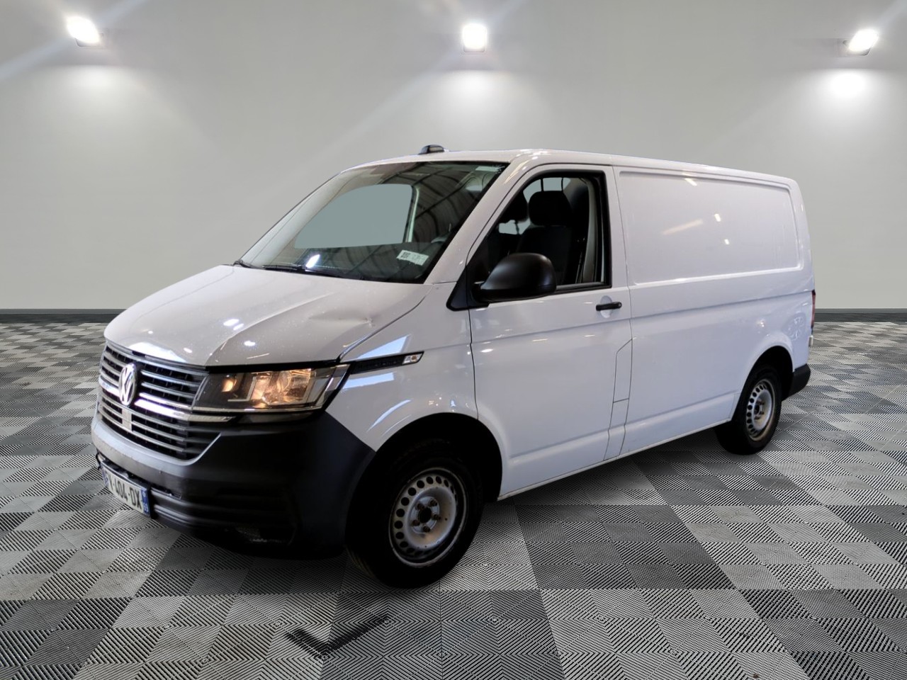 VOLKSWAGEN | TRANSPORTER 6.1 VAN VOLKSWAGEN | TRANSPORTER 6.1 VAN