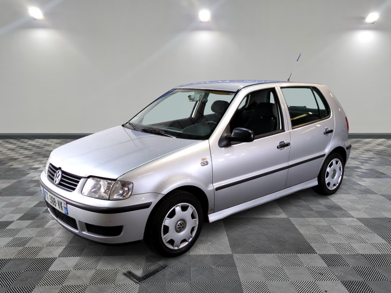 VOLKSWAGEN | POLO