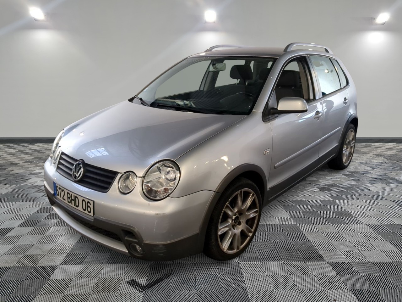 VOLKSWAGEN | POLO