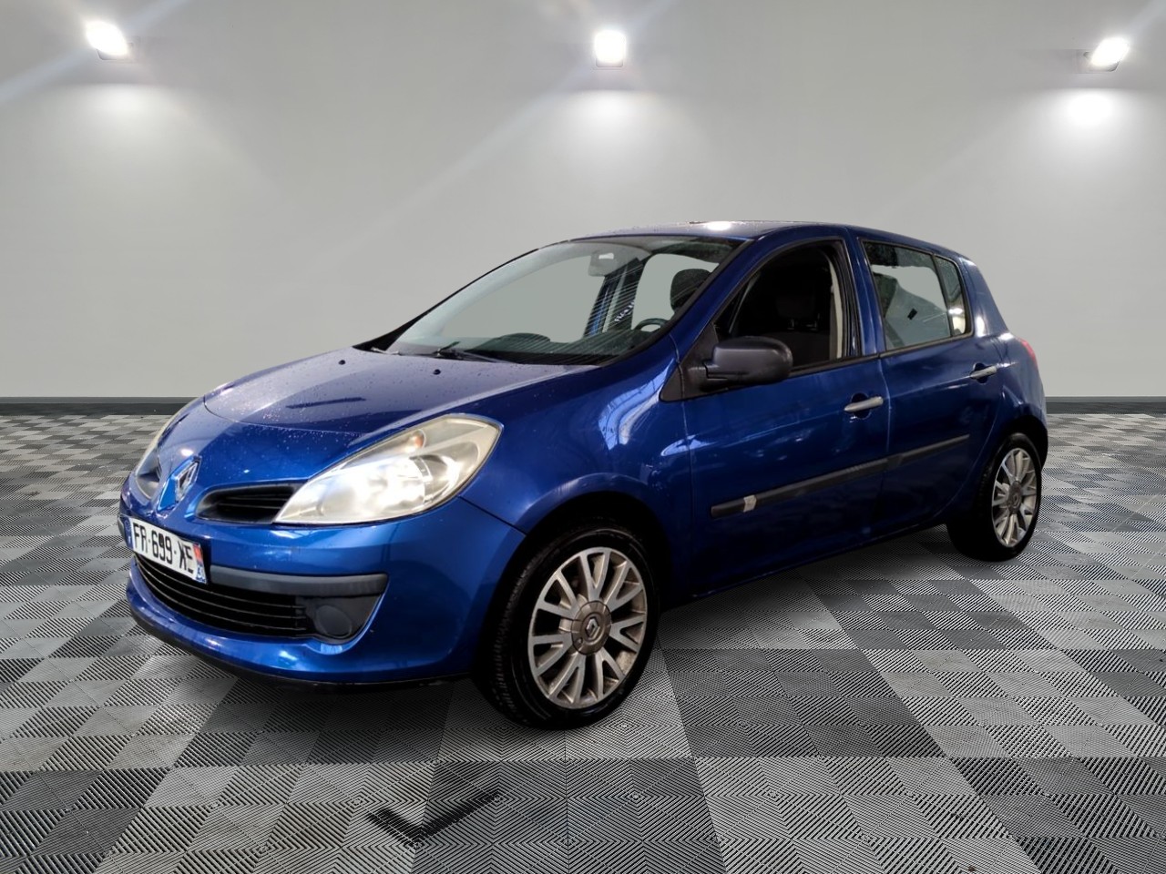 RENAULT | CLIO III RENAULT | CLIO III