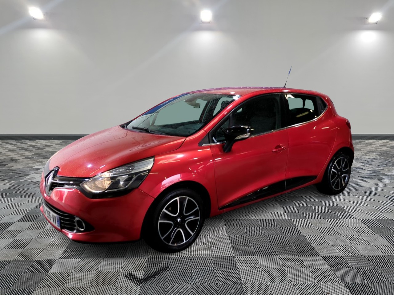 RENAULT | CLIO IV