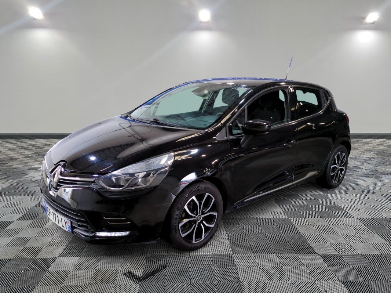 RENAULT | CLIO IV