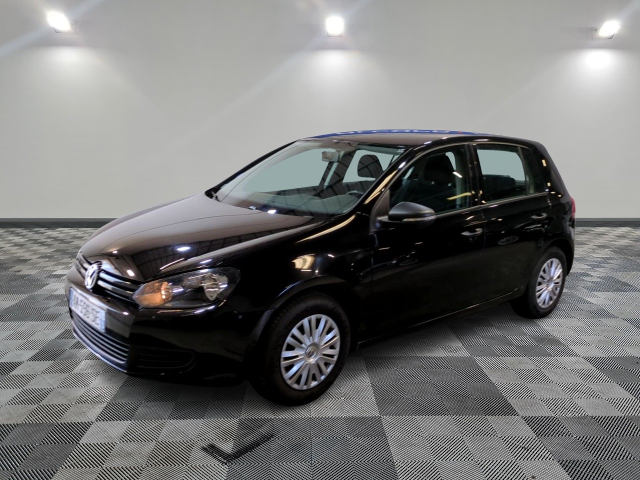 VOLKSWAGEN | GOLF