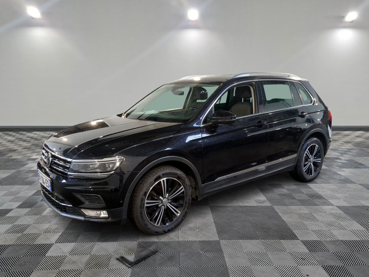 VOLKSWAGEN | TIGUAN
