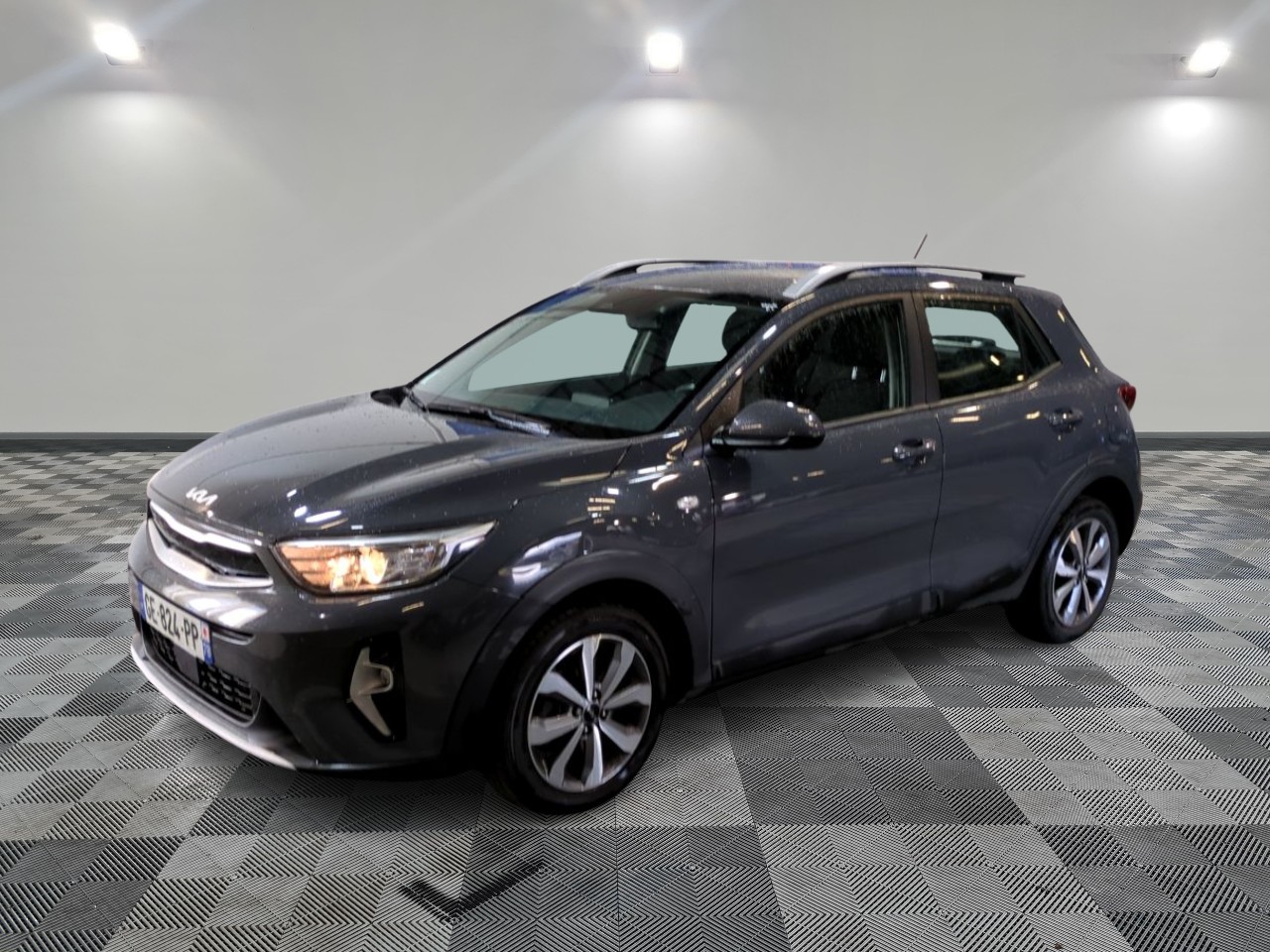 KIA | STONIC