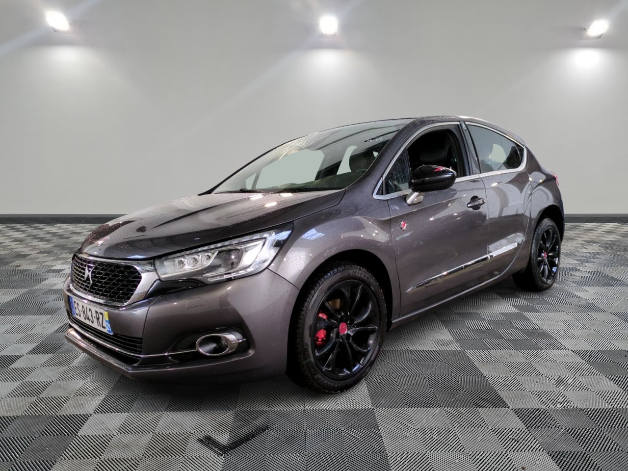 DS | DS4 DS | DS4