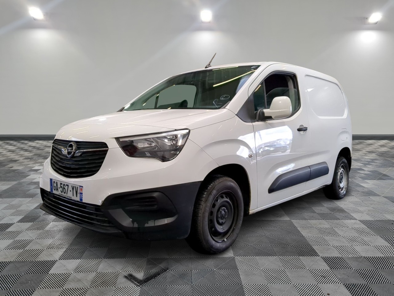 OPEL COMBO CARGO COMBO CARGO 1 5 100 CH S S L1H1 BVM5 STANDARD PACK opel-combo-cargo-combo-cargo-1-5-100-ch-s-s-l1h1-bvm5-standard-pack