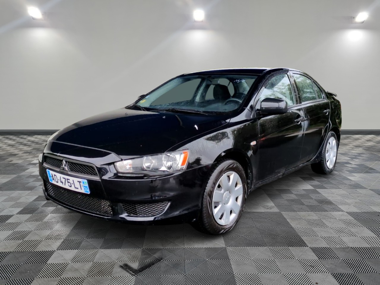 MITSUBISHI | LANCER
