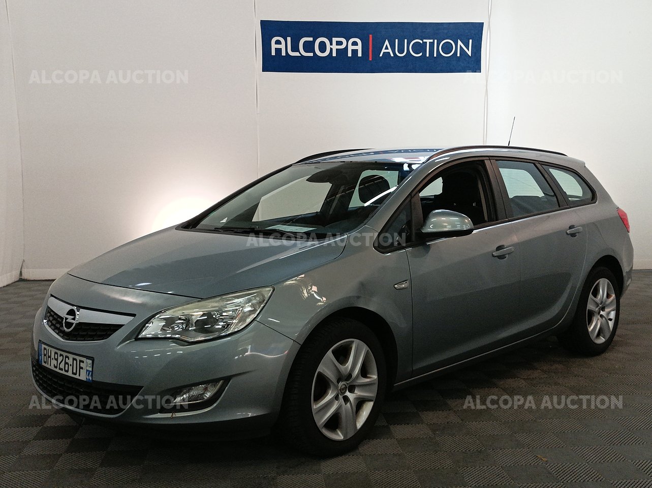 Opel Astra Sports Tourer 1.7 Cdti Zahnriemenwechsel www.alcopa-auction.fr