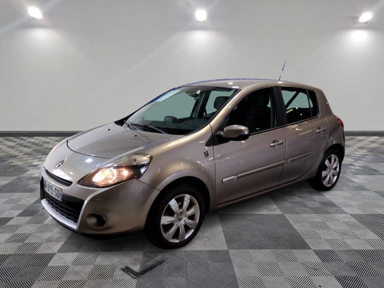 RENAULT | CLIO III RENAULT | CLIO III