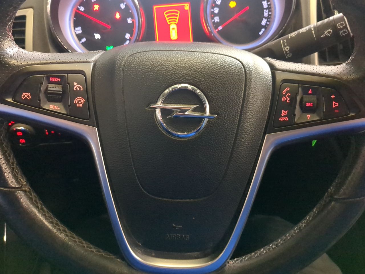 Opel Astra J 1.7 Cdti Glühkerzen Steuergerät OPEL ASTRA GTC - ASTRA GTC 1.7 CDTI 130 CH FAP START/STOP SPORT - Nancy