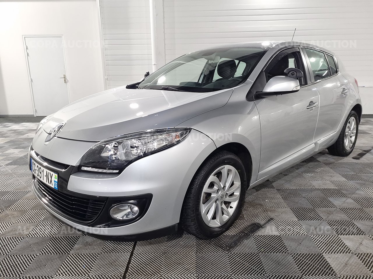 RENAULT MEGANE III BERLINE MEGANE III DCI 90 FAP ECO2 TOMTOM LIVE