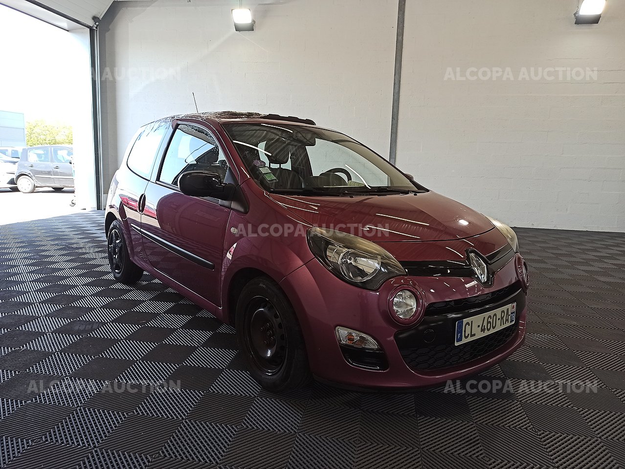 RENAULT TWINGO II TWINGO II 1 2 LEV 16V 75 ECO2 SUMMERTIME EURO 5 renault-twingo-ii-twingo-ii-1-2-lev-16v-75-eco2-summertime-euro-5