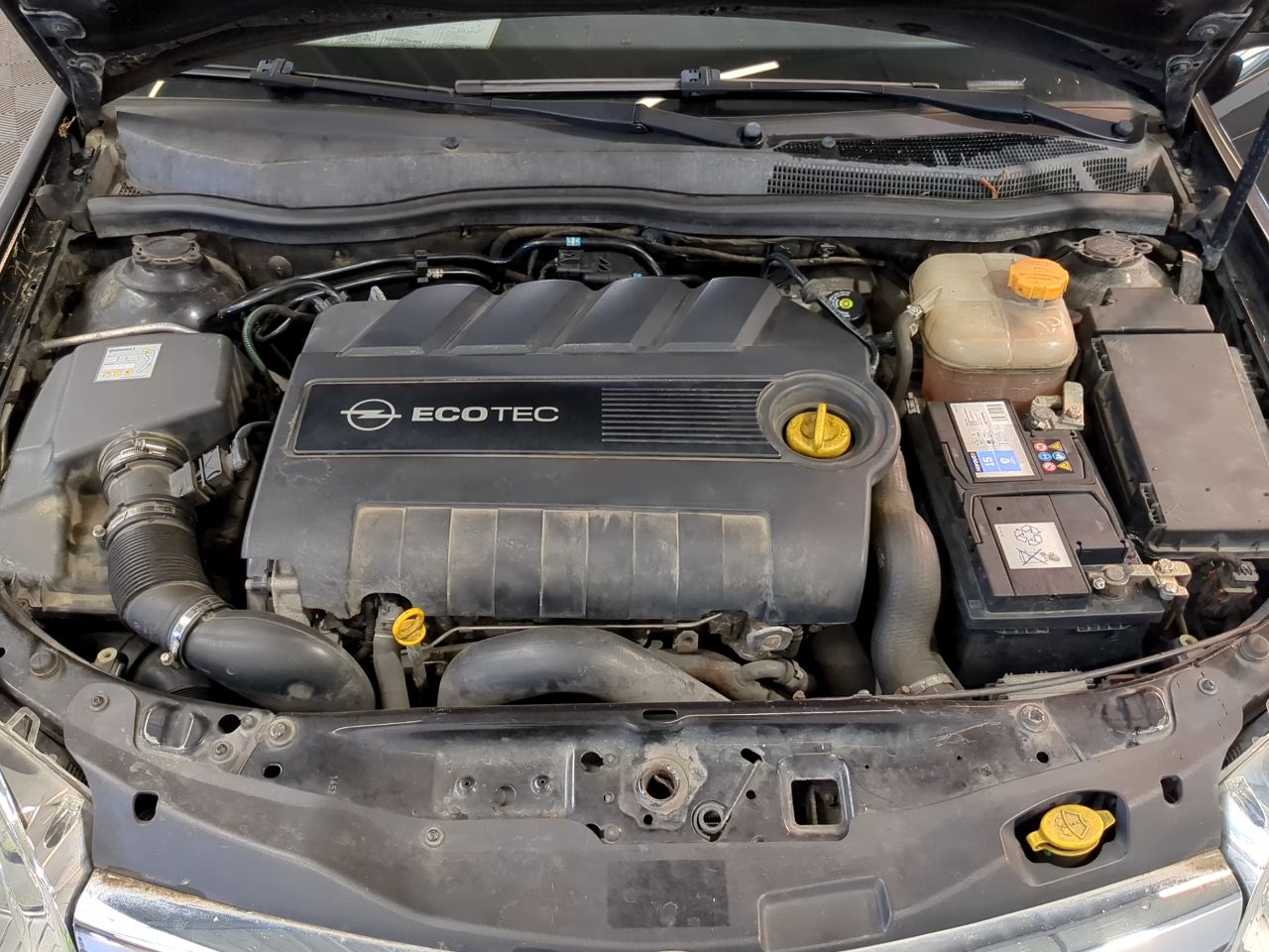 Opel Astra J 1.7 Cdti Glühkerzen Steuergerät OPEL ASTRA TWINTOP - ASTRA TWINTOP 1.9 CDTI - 150 FAP COSMO - Internet