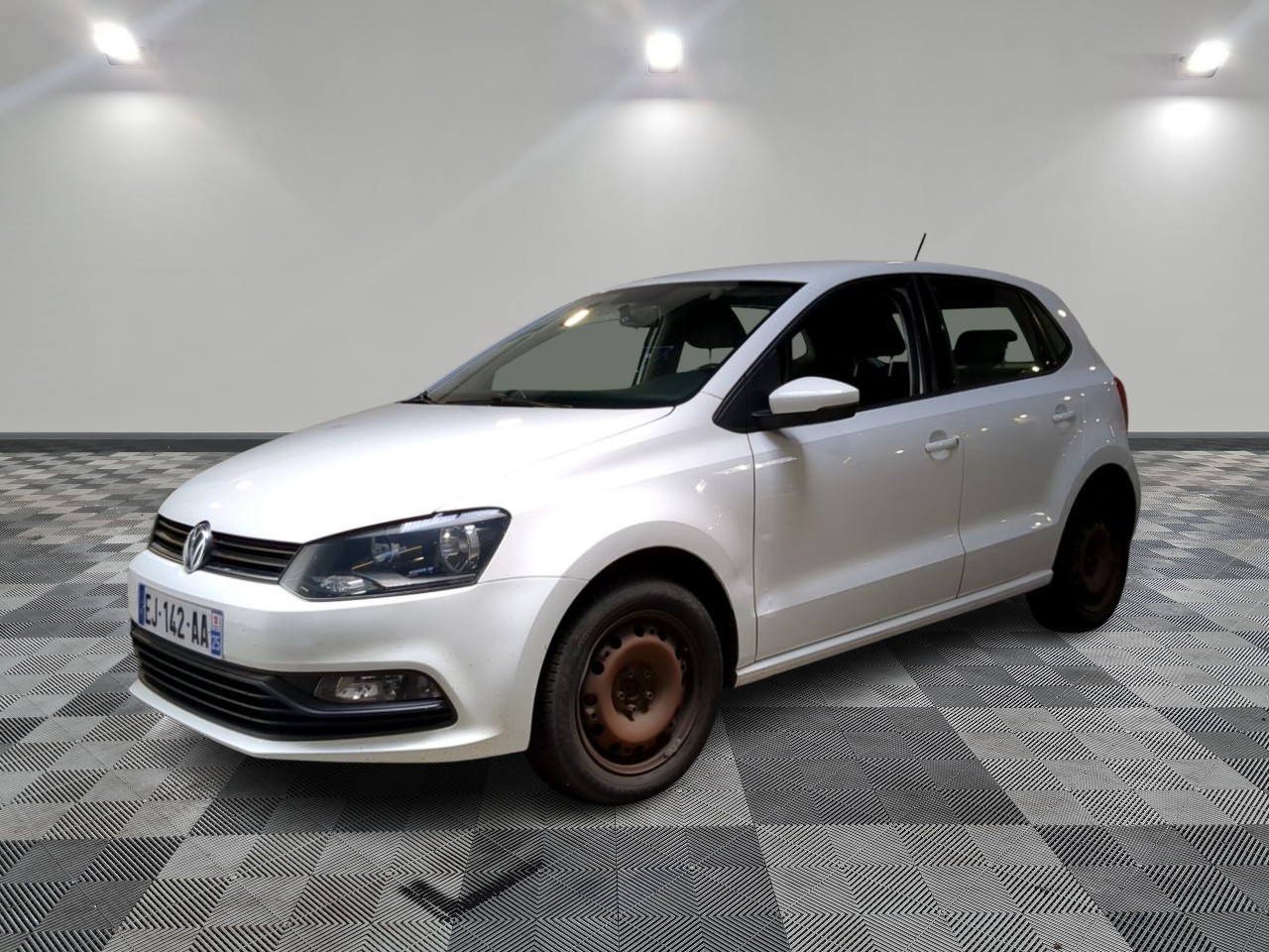 VOLKSWAGEN | POLO