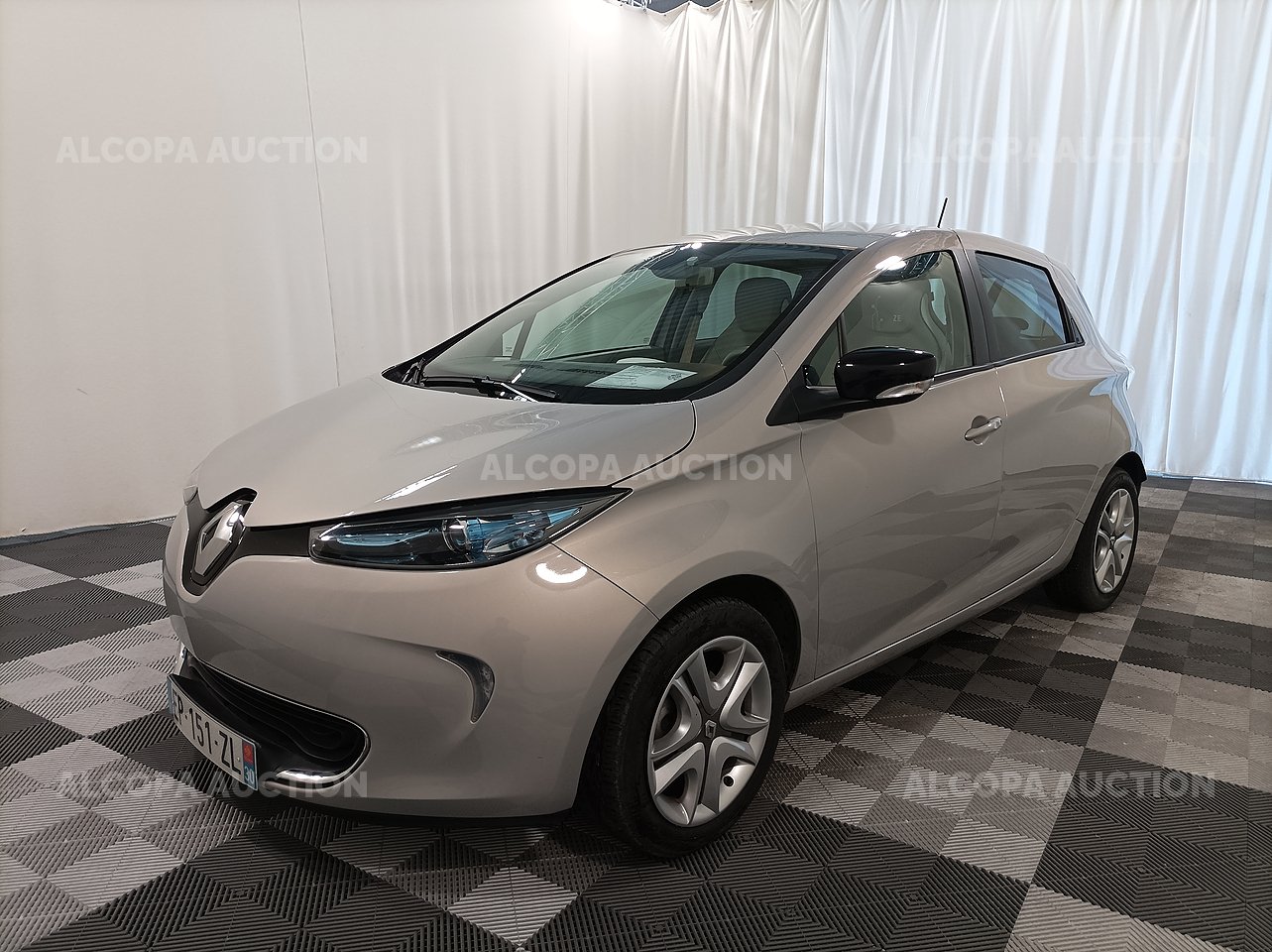 RENAULT ZOE ZOE ZEN CHARGE RAPIDE GAMME 2017 Alcopa Auction