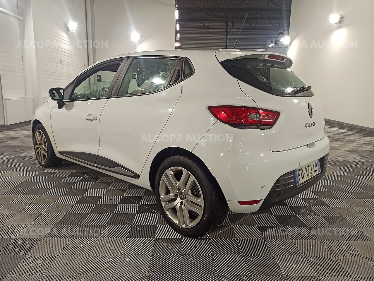 RENAULT CLIO IV SOCIETE CLIO SOCIETE REVERSIBLE DCI 75 ENERGY E6C