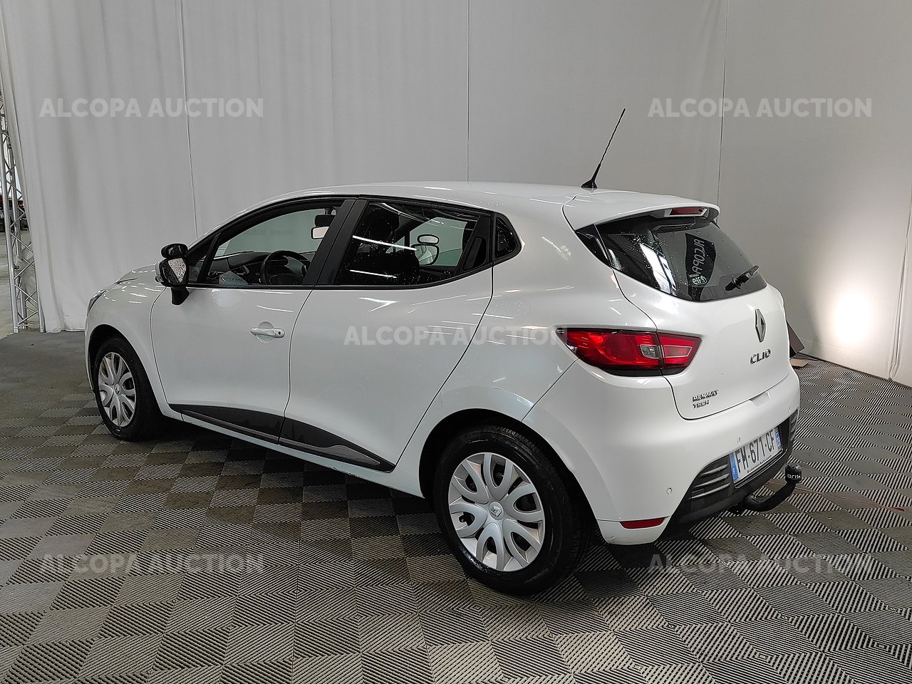 RENAULT CLIO IV BUSINESS CLIO AUTO ECOLE DCI 90 E6C BUSINESS Rennes