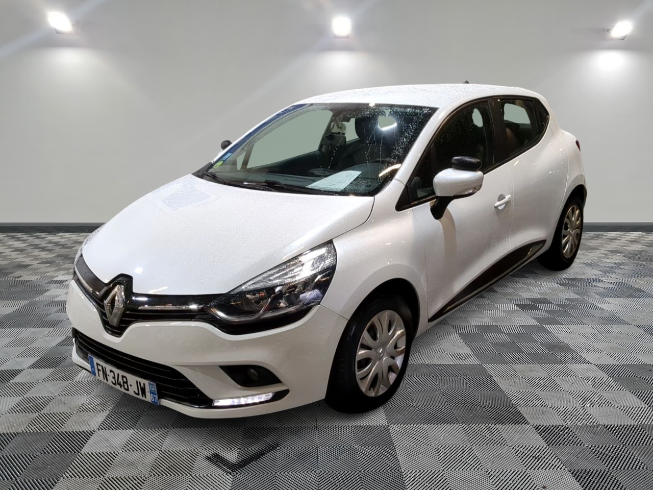 RENAULT CLIO IV CLIO DCI 90 E6C ZEN AUTO ECOLE Parissud Alcopa