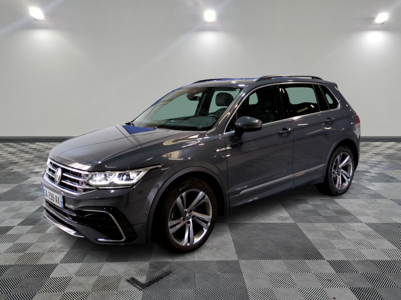 VOLKSWAGEN | TIGUAN