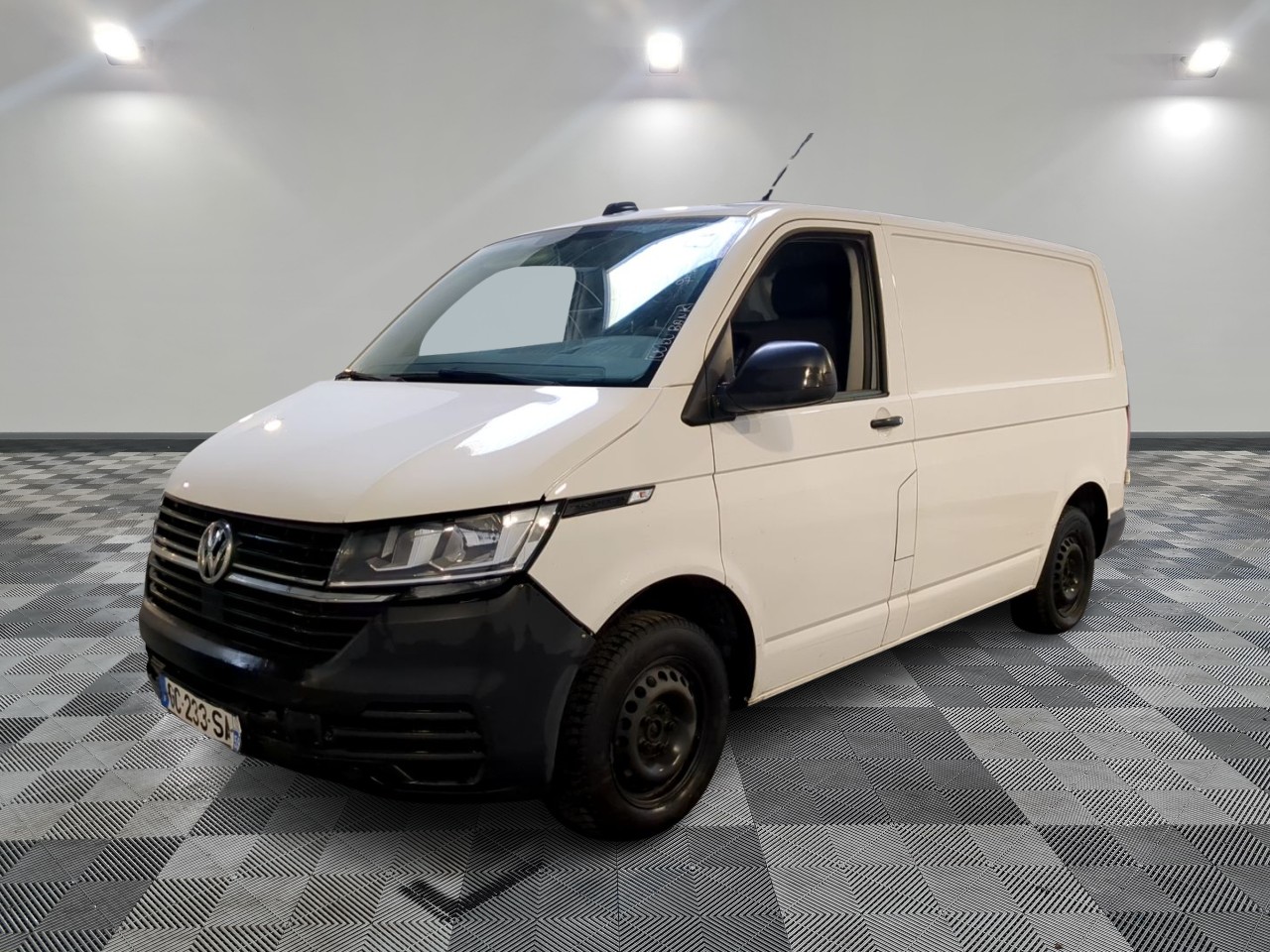 VOLKSWAGEN | TRANSPORTER 6.1 VAN VOLKSWAGEN | TRANSPORTER 6.1 VAN
