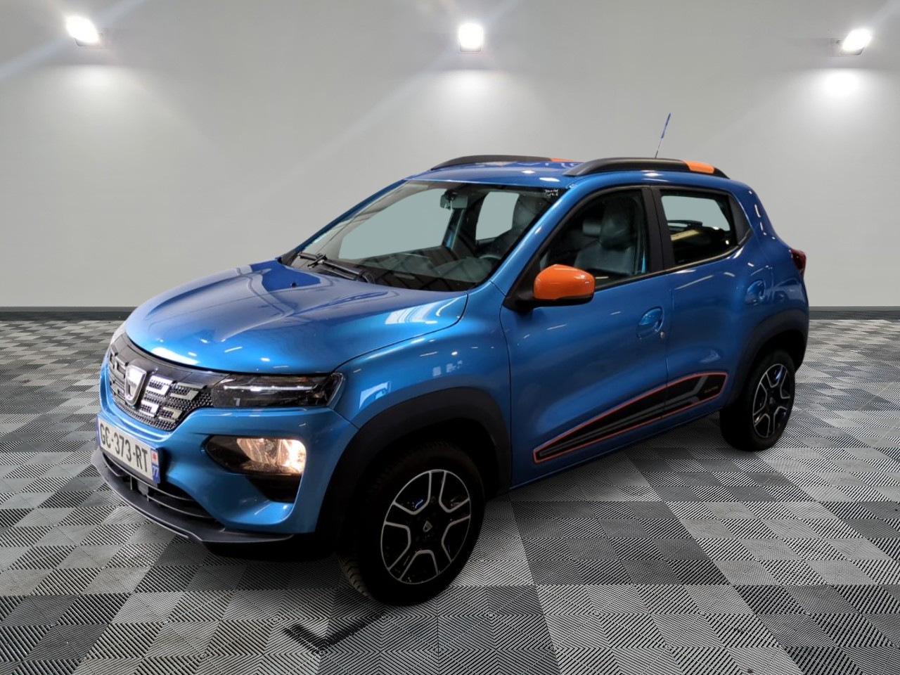 DACIA | SPRING
