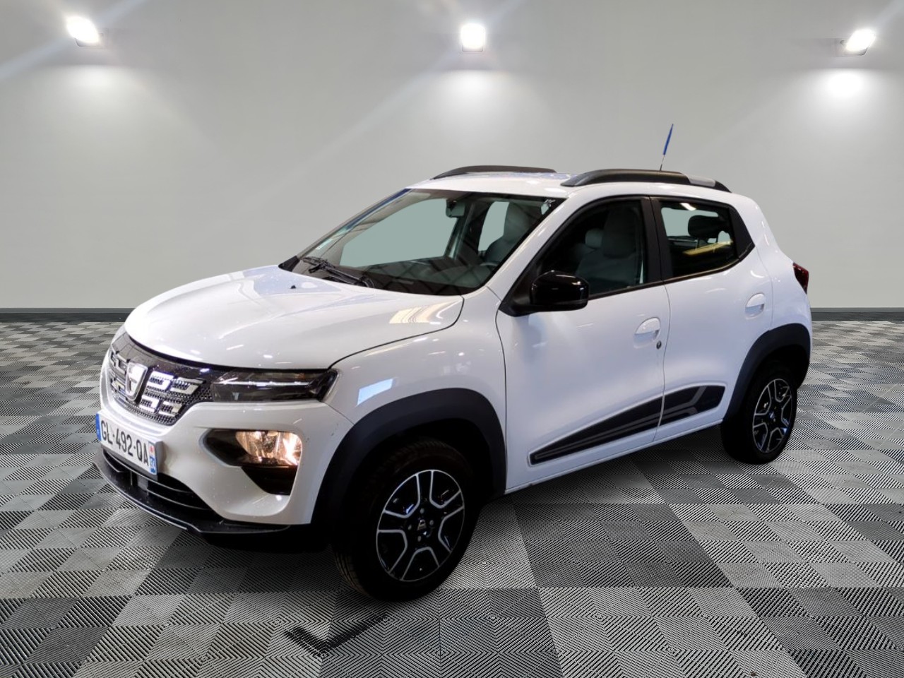 DACIA | SPRING