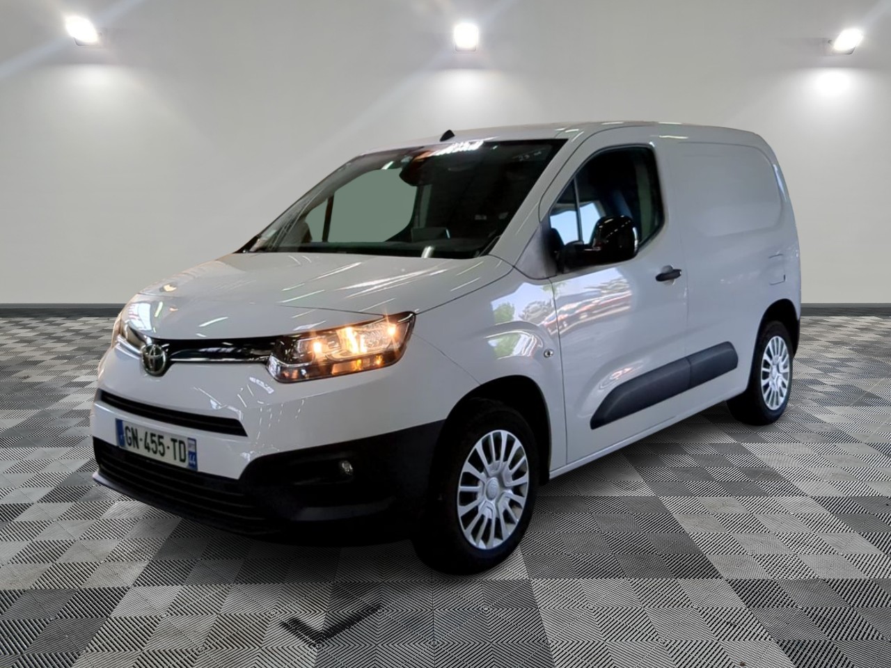 TOYOTA | PROACE CITY FOURGON RC21 TOYOTA | PROACE CITY FOURGON RC21